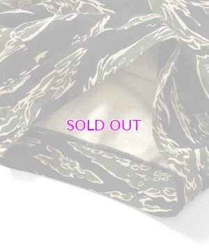 画像6: LFYT / WWE 2020 LF LOGO HOODED SWEATSHIRT 