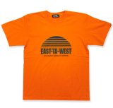 upriseMARKET × STILL DIGGIN' "EAST-TA-WEST" TEE 