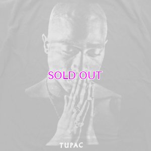 画像2: TUPAC PRAYING T-SHIRT