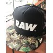 画像1: RAW /LOGO MESH TRUCKER SNAPBACK HAT (1)