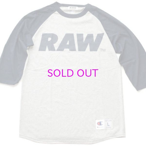 画像1: RAW BIG LOGO 5.2 OZ. RAGLAN T-SHIRT (1)