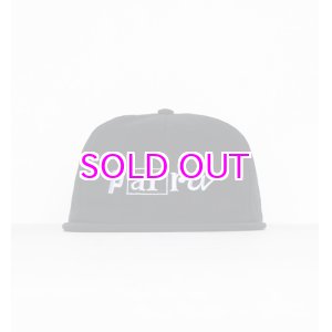 画像: BY Parra 5 panel hat script box logo