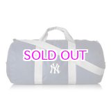 画像: New York Yankees Official Duffle Bag