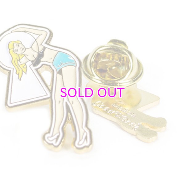 画像2: GOOD WORTH & CO. MIND YOURS PIN (2)