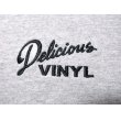 画像2: DELICIOUS VINYL HORIZONTAL LOGO EMBROIDERED TEE (2)