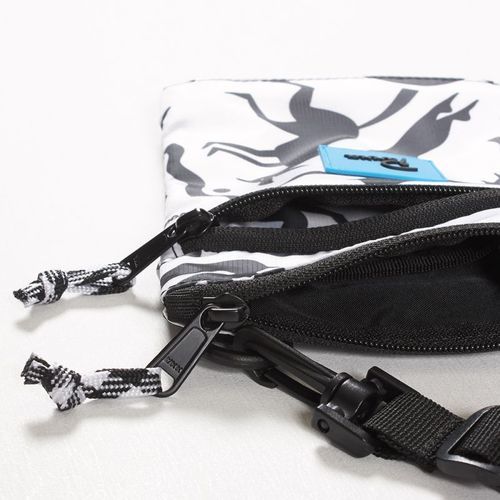 画像: by Parra pouch workout woman horse