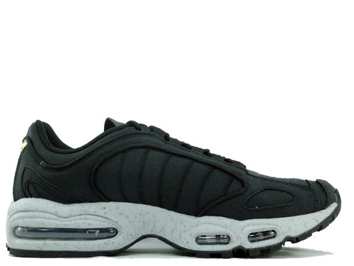 画像: NIKE AIR MAX TAILWIND IV SP 