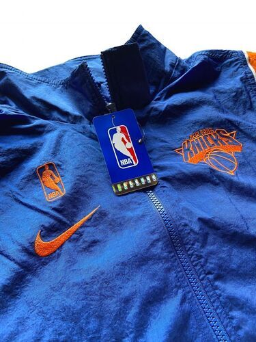 画像: NIKE New York Knicks Retro Track Jacket